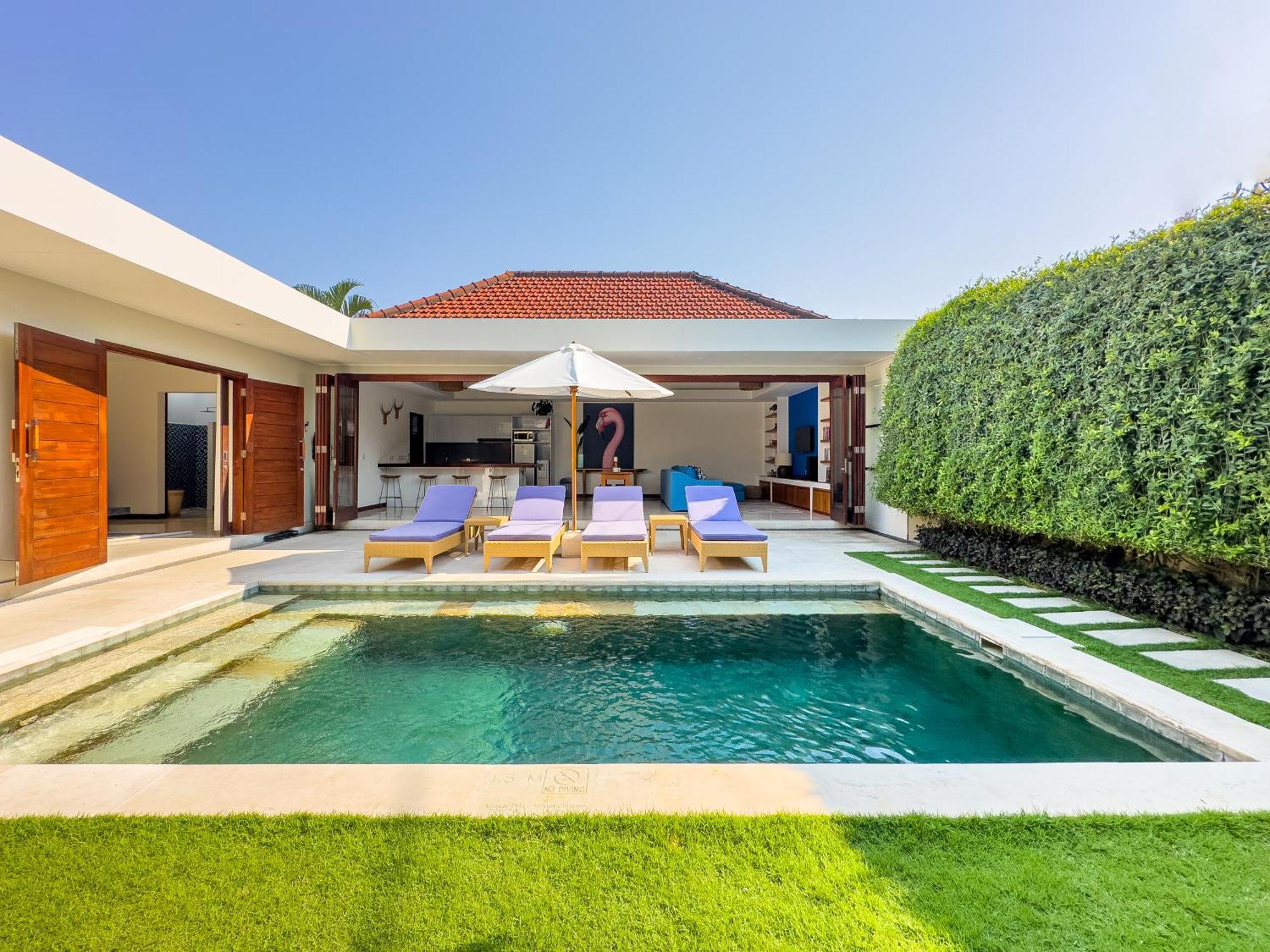 Villa Bugis Kayu Aya Seminyak Luaran gambar