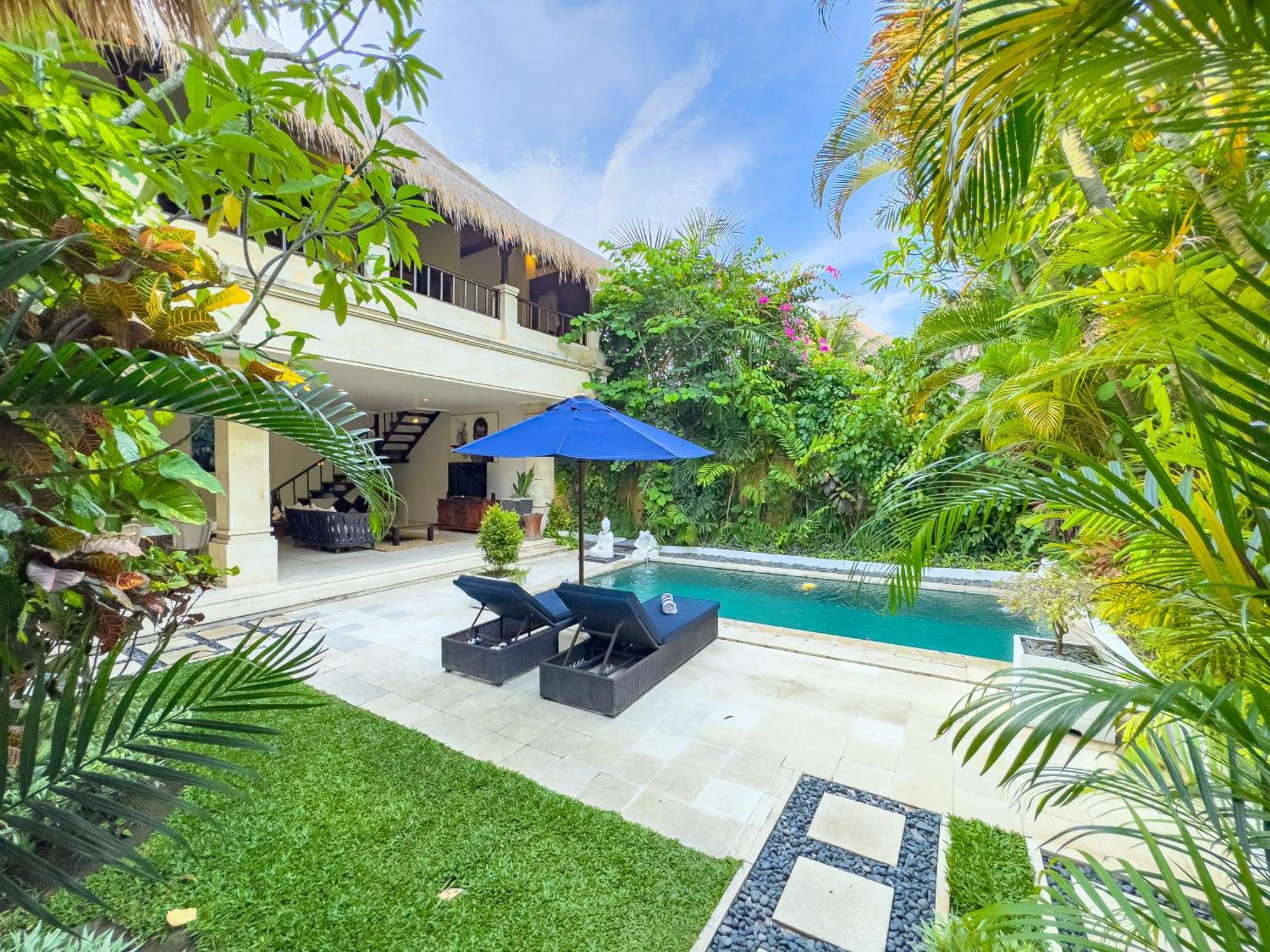 Villa Bugis Kayu Aya Seminyak Bilik gambar
