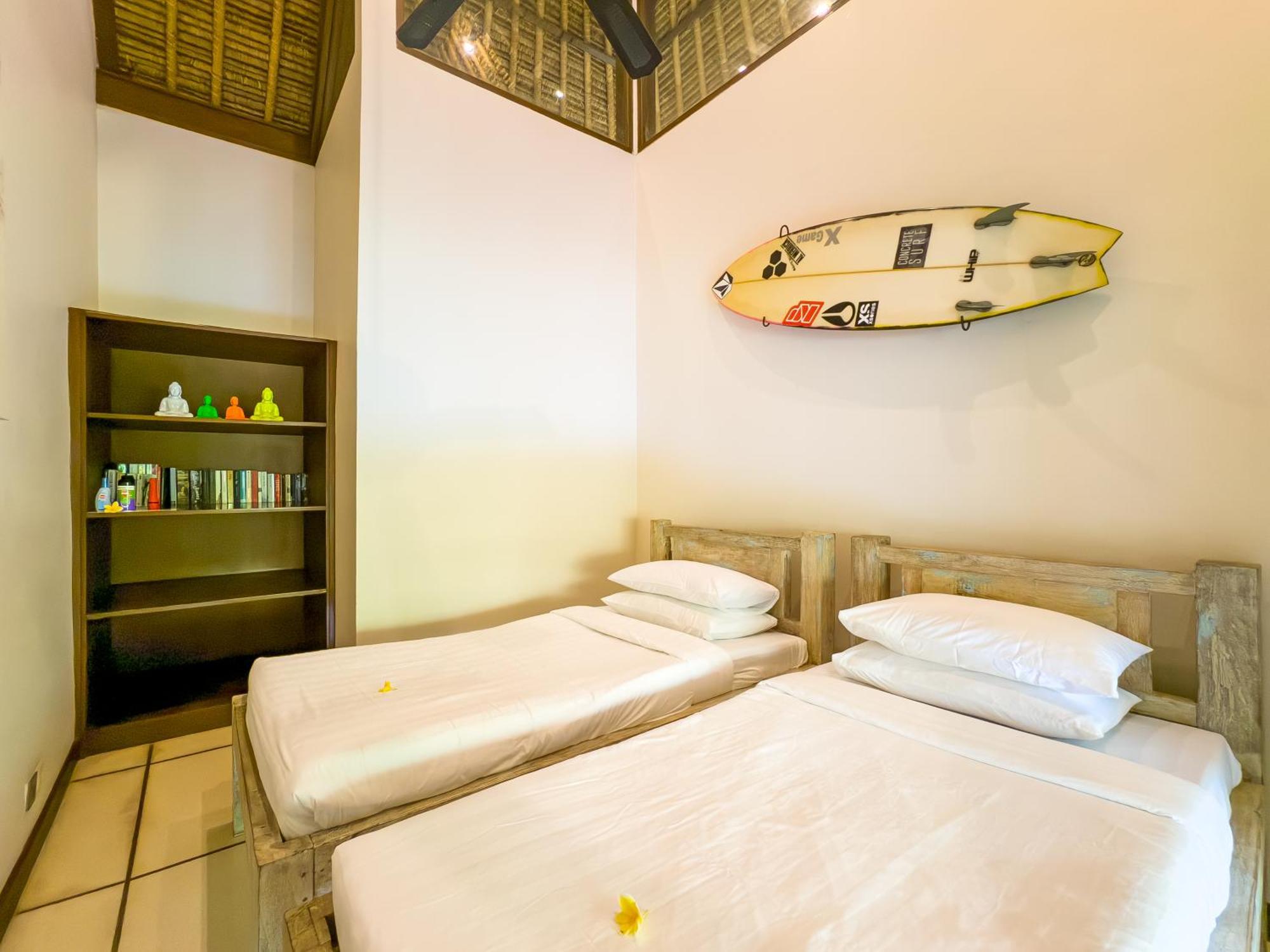 Villa Bugis Kayu Aya Seminyak Bilik gambar