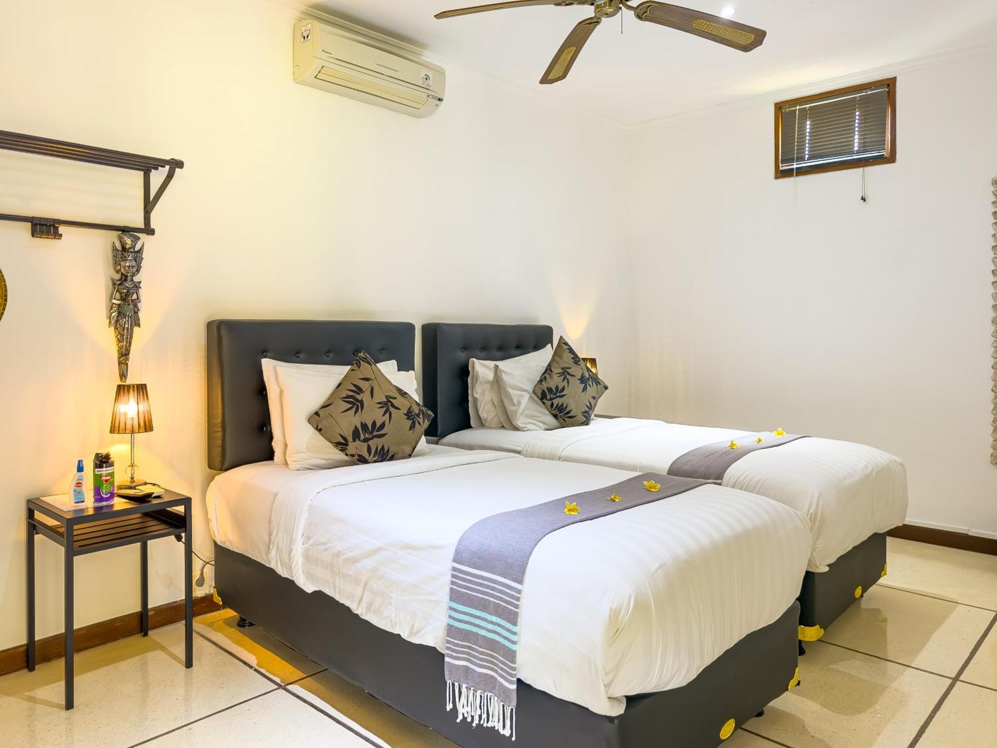 Villa Bugis Kayu Aya Seminyak Bilik gambar