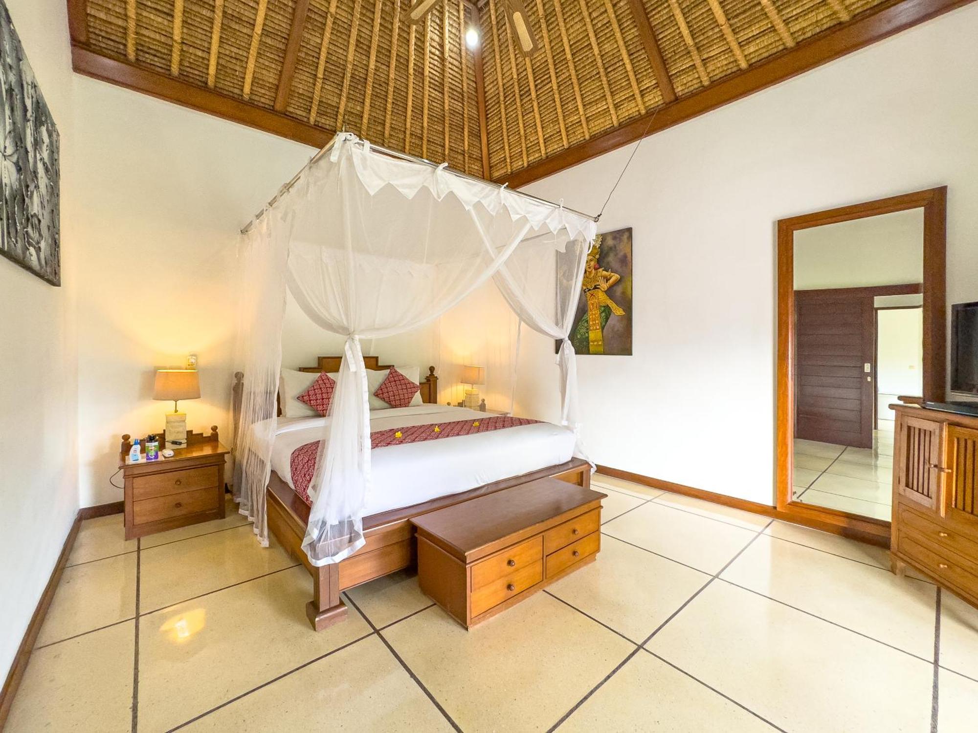 Villa Bugis Kayu Aya Seminyak Bilik gambar