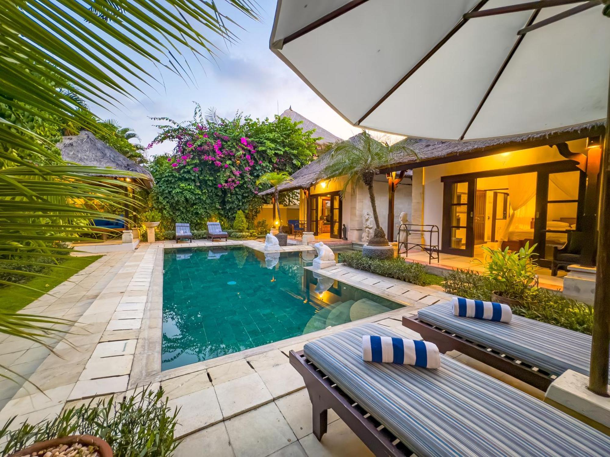 Villa Bugis Kayu Aya Seminyak Bilik gambar